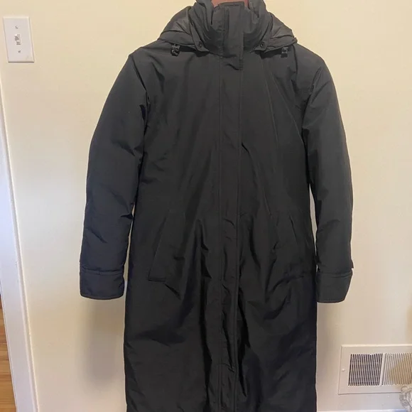Lands End Long Black Winter Coat Insulated Capsule XS - Picture 2 of 4